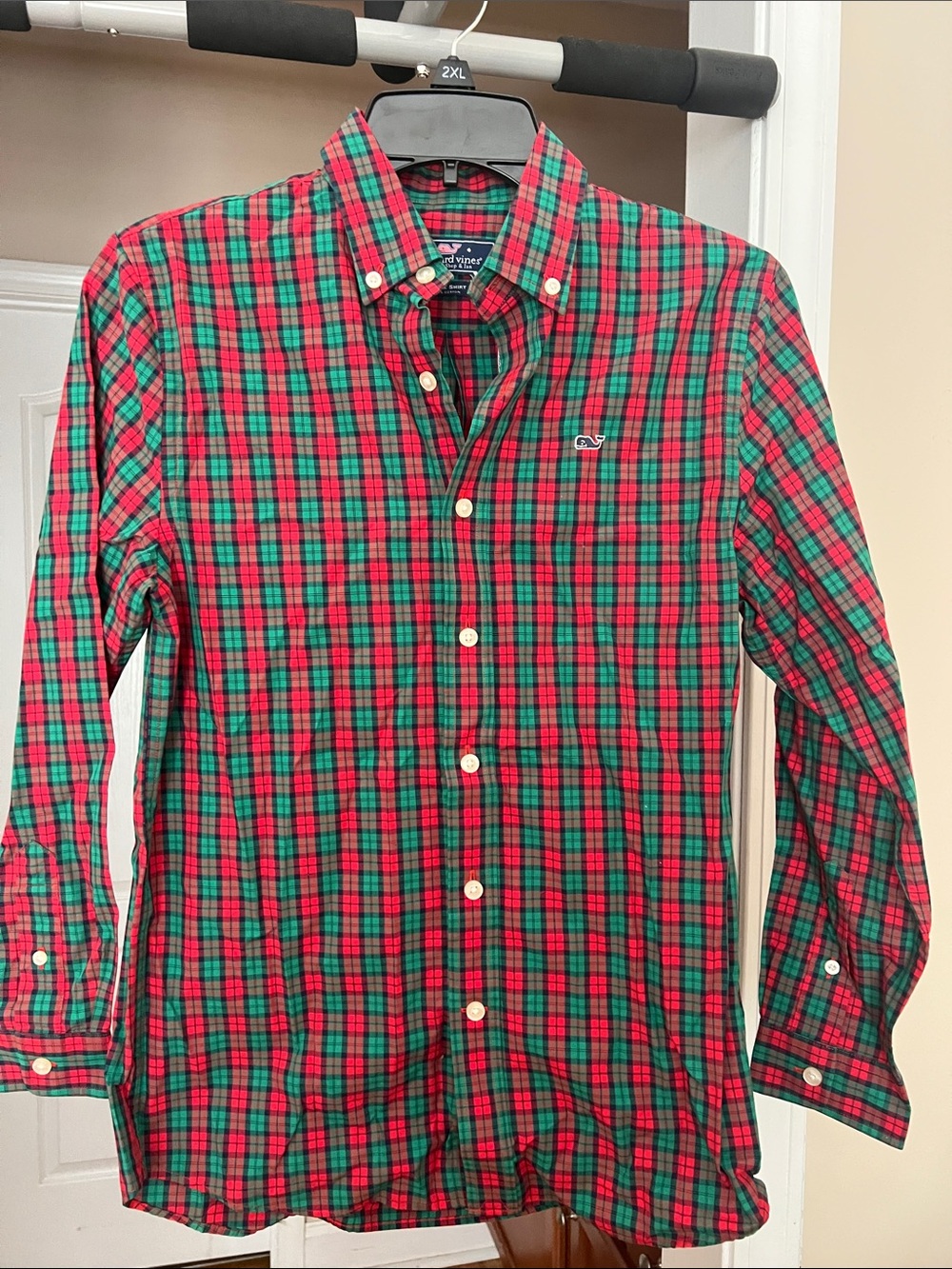 Vineyard Vines Red and Green Plaid Button-Down Shirt. Boys M 12-14